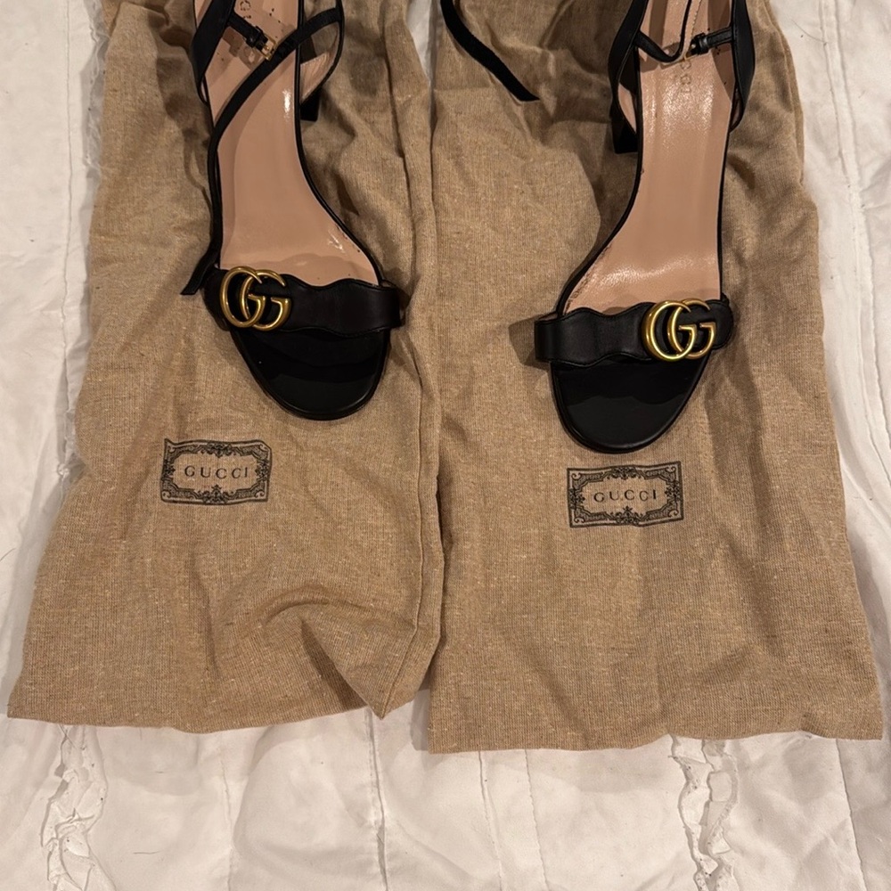 Gucci Black and Gold Sandals